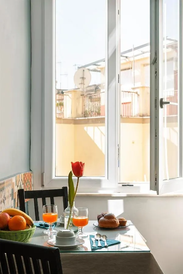 ** Guest house Carafa Suite B&B Naples Italy