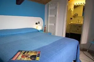 Carafa Suite B&B Naples 2*,
